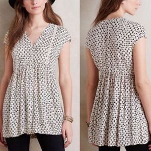 Anthropologie Vanessa Virginia Ladder Lace Tunic Top Medium Gray Motif Casual